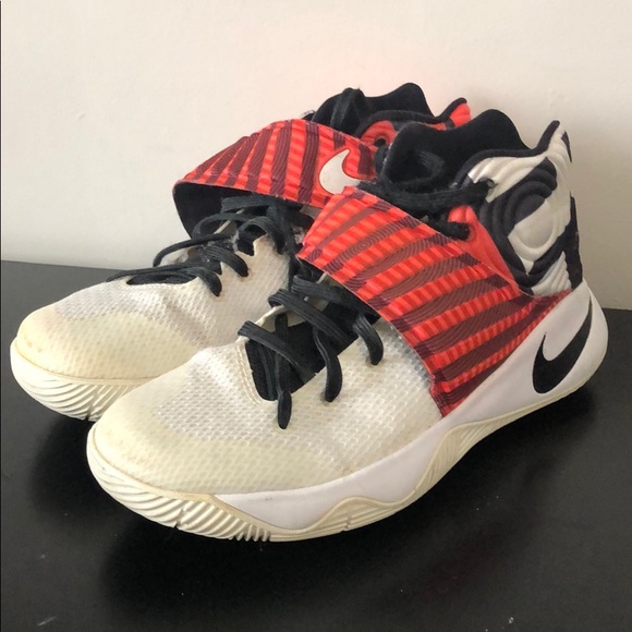 kyrie 2 crossover
